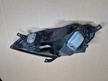 Laden Sie das Bild in den Galerie-Viewer, Frontscheinwerfer Mitsubishi Colt VI I 8301B368 FALSE Scheinwerfer Headlight SCH9276359775vw