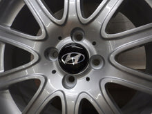 Load image into Gallery viewer, 1x Alufelge 17 Zoll 7.0&quot; 4x100 49ET 46941 OC770 Hyundai Rim Wheel