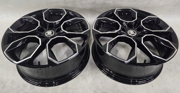 4x Alufelge 19 Zoll 7.5" 5x112 51ET Glanz Schwarz 5E0601025AH Mg Octavia I FEL3033522371bi