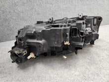 Laden Sie das Bild in den Galerie-Viewer, Frontscheinwerfer BMW 3 F34 747043603 LED Rechts Scheinwerfer Headlight SCH3584742571lv