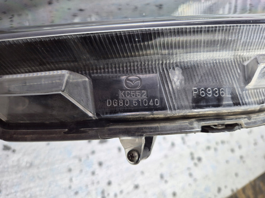 Frontscheinwerfer Mazda II DG80-51040 Links Scheinwerfer Headlight