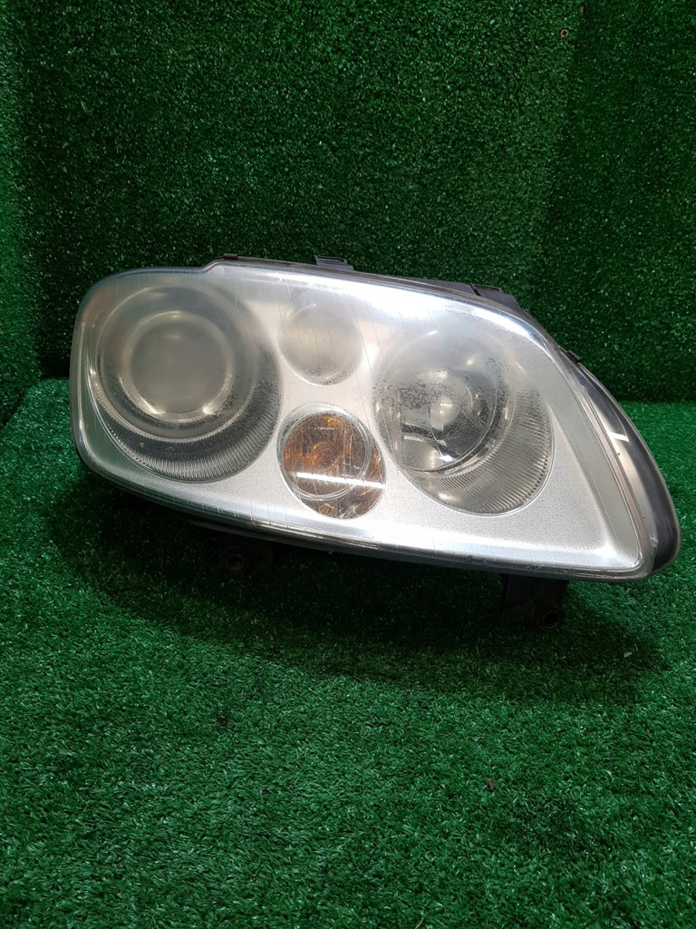 Frontscheinwerfer VW Touran 0301205272 Xenon Rechts Scheinwerfer Headlight SCH1678006022az