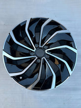 Load image into Gallery viewer, 1x Alufelge 17 Zoll 7.5" 5x112 5H0601025D VW Golf VIII I Rim Wheel FEL9068104590on