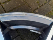 Laden Sie das Bild in den Galerie-Viewer, 1x Alufelge 18 Zoll 8.5" 5x112 36ET Glanz Schwarz 8747286 BMW 4 G26 Rim Wheel FEL1021543099cb