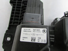 Laden Sie das Bild in den Galerie-Viewer, Frontscheinwerfer Skoda 5LB941035 LED Ein Stück (Rechts oder Links) Headlight