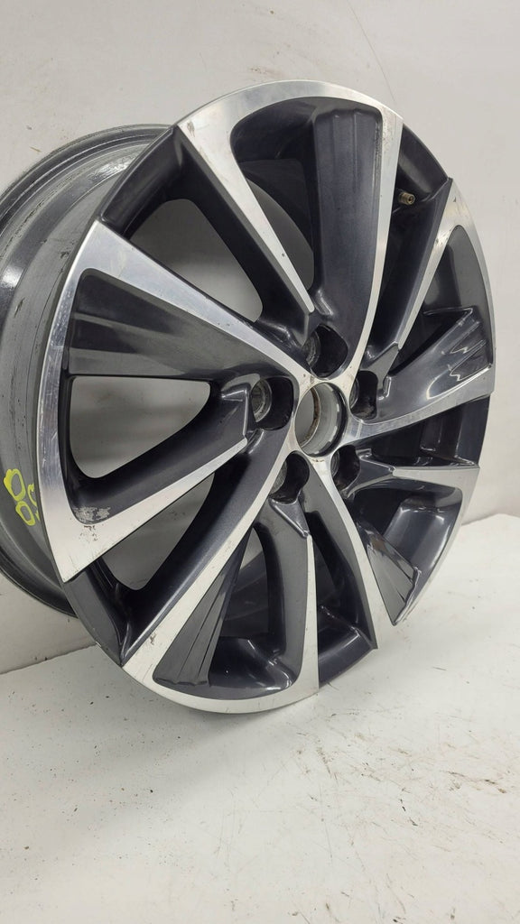1x Alufelge 16 Zoll 5x114.3 Lexus Ct Rim Wheel FEL4682214839er