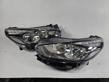 Laden Sie das Bild in den Galerie-Viewer, Frontscheinwerfer Ford S-Max EM2B-13W030-GH EM2B-13W029-GH LED Rechts oder Links SCH4067965602kv
