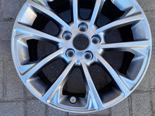 Laden Sie das Bild in den Galerie-Viewer, 1x Alufelge 17 Zoll 7.0" 5x110 41ET Glanz Silber Jeep Rim Wheel FEL4789592242vw