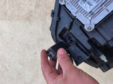 Laden Sie das Bild in den Galerie-Viewer, Frontscheinwerfer Renault E-Tech 260104669R Rechts Scheinwerfer Headlight SCH5968252306gb