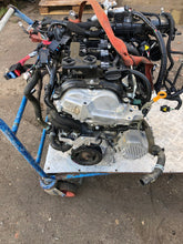 Load image into Gallery viewer, Motor Renault Captur E-Tech H4M630 1.6 45TKm 2021 Benzin Engine Unkomplett