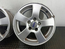 Laden Sie das Bild in den Galerie-Viewer, 4x Alufelge 15 Zoll 6.0" 5x108 30714962 Volvo V50 Rim Wheel FEL2174727401ks