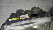 Laden Sie das Bild in den Galerie-Viewer, Frontscheinwerfer Saab 9-5 89008300 Xenon Links Scheinwerfer Headlight