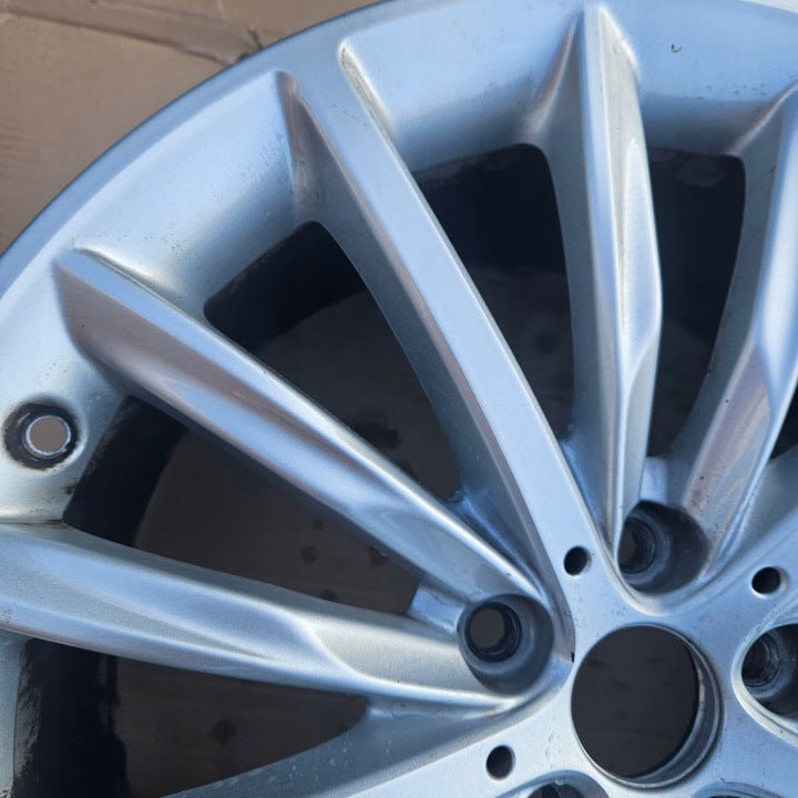 1x Alufelge 19 Zoll 9.0" 5x112 44ET Glanz Silber 6874439 BMW 5 G31 G30 Rim Wheel FEL4480545610es