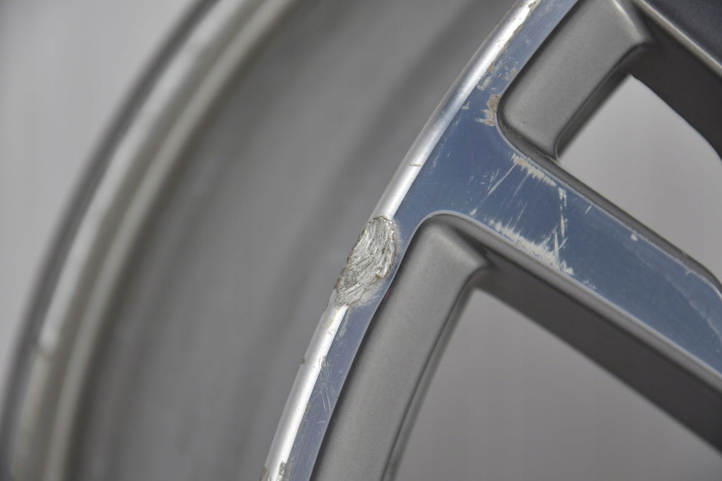 1x Alufelge 18 Zoll 7.5" 5x112 25ET Glanz Silber 6883523 BMW 1 Rim Wheel