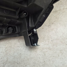 Laden Sie das Bild in den Galerie-Viewer, Frontscheinwerfer Renault Scenic 260100943R Rechts Scheinwerfer Headlight SCH6811159079sb