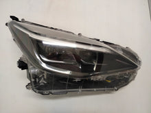 Laden Sie das Bild in den Galerie-Viewer, Frontscheinwerfer Toyota Yaris Cross Full LED Rechts Scheinwerfer Headlight SCH8012413456vy