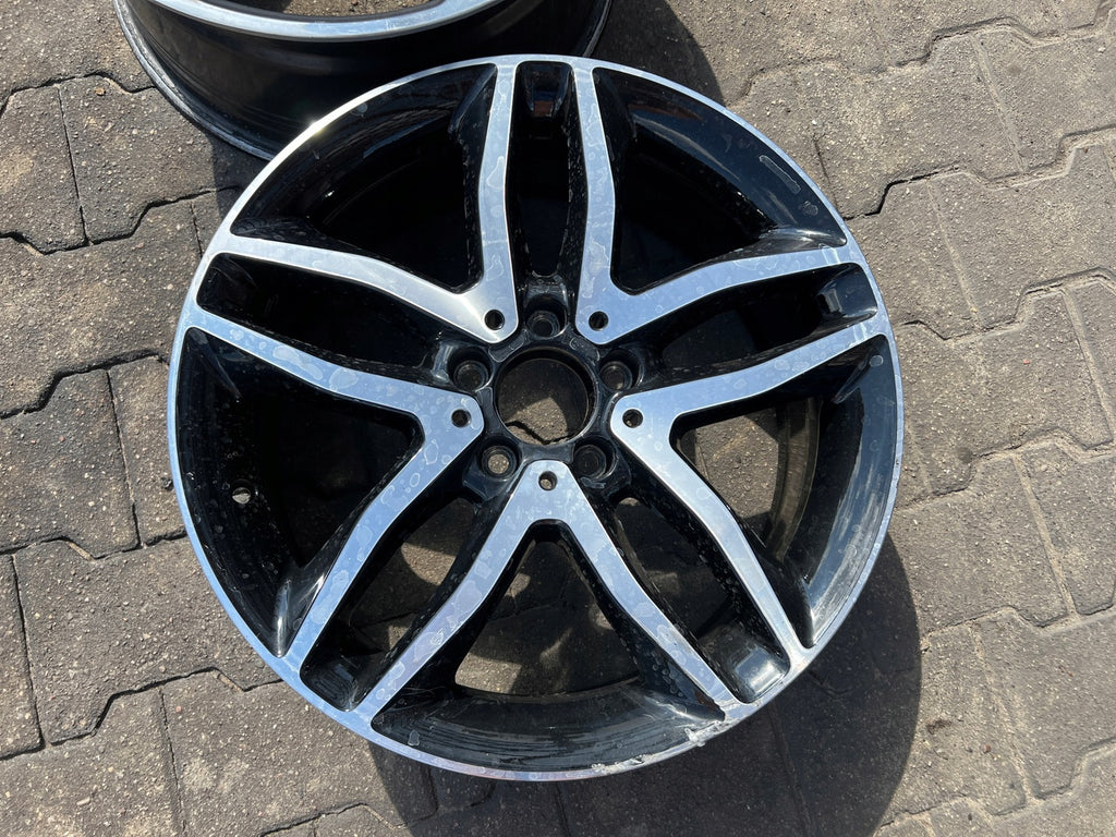 1x Alufelge 18 Zoll 7.0" 5x112 A1564010100 Mercedes-Benz Gla Rim Wheel