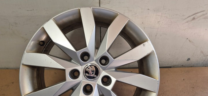 1x Alufelge 17 Zoll 6.0" 5x112 48ET Glanz Silber 5E0601025N Skoda Octavia Iii FEL1902782136wy
