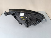 Laden Sie das Bild in den Galerie-Viewer, Frontscheinwerfer Seat Ateca 1EX014891-32 Full LED Rechts Scheinwerfer Headlight SCH9390559474rt