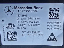 Laden Sie das Bild in den Galerie-Viewer, Frontscheinwerfer Mercedes-Benz W177 A1779065704 Full LED Links Headlight SCH6333214231xp