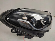 Laden Sie das Bild in den Galerie-Viewer, Frontscheinwerfer Mercedes-Benz W246 A2469062801 LED Rechts Headlight