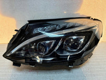 Laden Sie das Bild in den Galerie-Viewer, Frontscheinwerfer Mercedes-Benz W205 A2059063104 Full LED Links Headlight SCH6406839379li