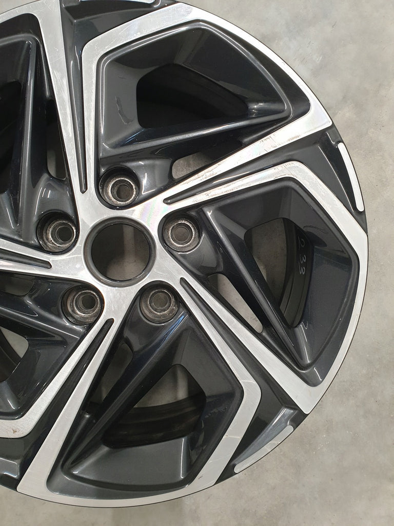 1x Alufelge 16 Zoll 6.5" 5x114.3 50ET 52910-G4600 Hyundai Rim Wheel