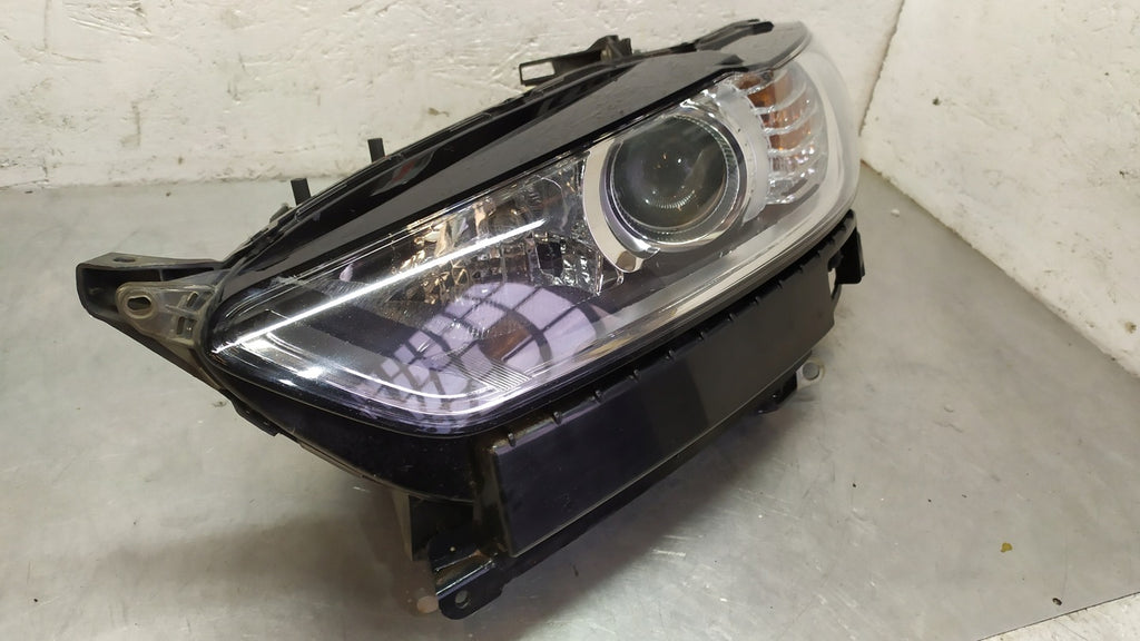 Frontscheinwerfer Ford Mondeo DS73-13W030-BE Links Scheinwerfer Headlight