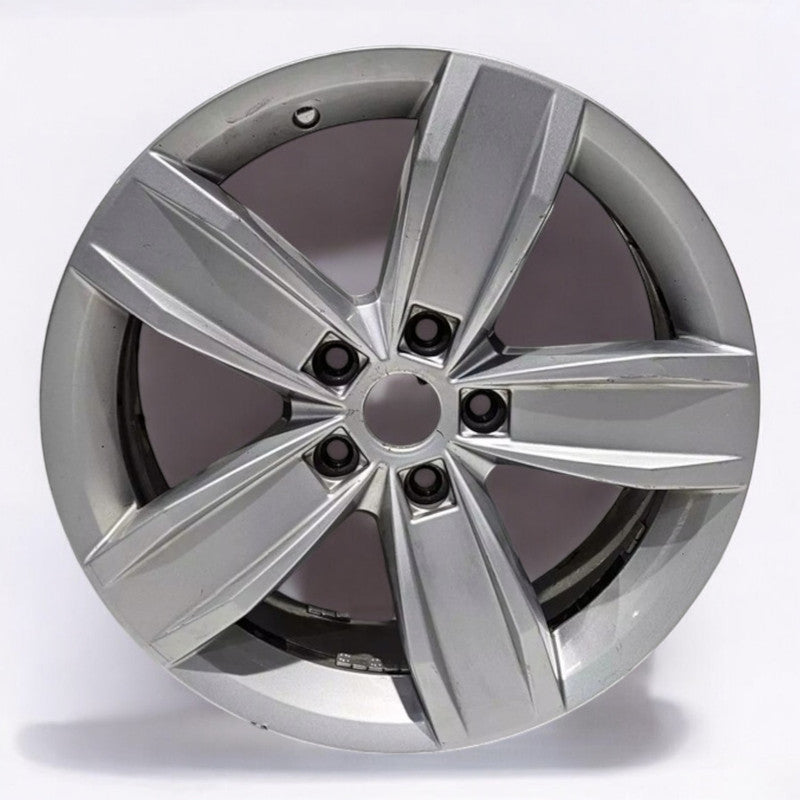 1x Alufelge 17 Zoll 7.0" 5x112 40ET 3G0601025E VW Passat B8 Rim Wheel