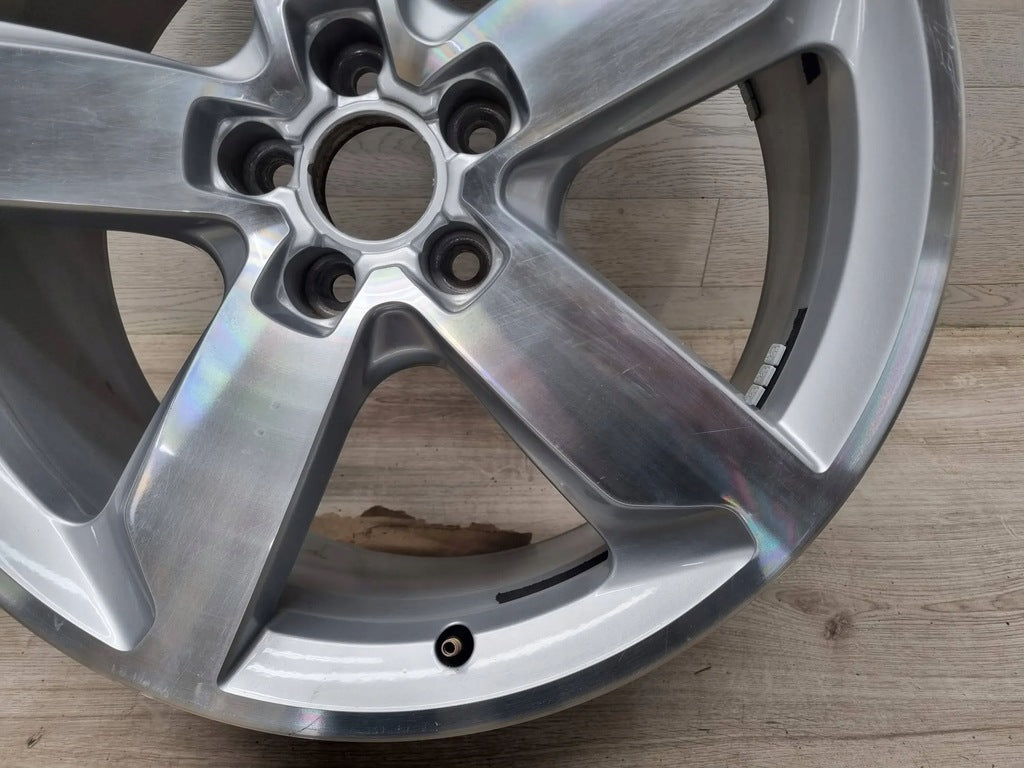 1x Alufelge 19 Zoll 8.0" 5x112 39ET Glanz Silber 8R0601025 Audi Q5 Rim Wheel FEL5696985159cm