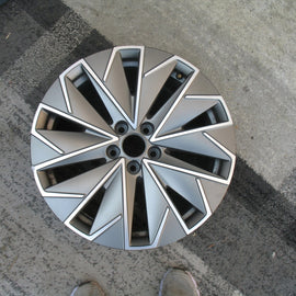 1x Alufelge 17 Zoll 6.5