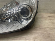 Laden Sie das Bild in den Galerie-Viewer, Frontscheinwerfer Mercedes-Benz Slk R171 A1718203161 Links Headlight