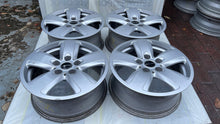 Laden Sie das Bild in den Galerie-Viewer, 4x Alufelge 16 Zoll 7.0" 5x112 41ET Glanz Silber 6856029 Mini Rim Wheel FEL4302945312jr
