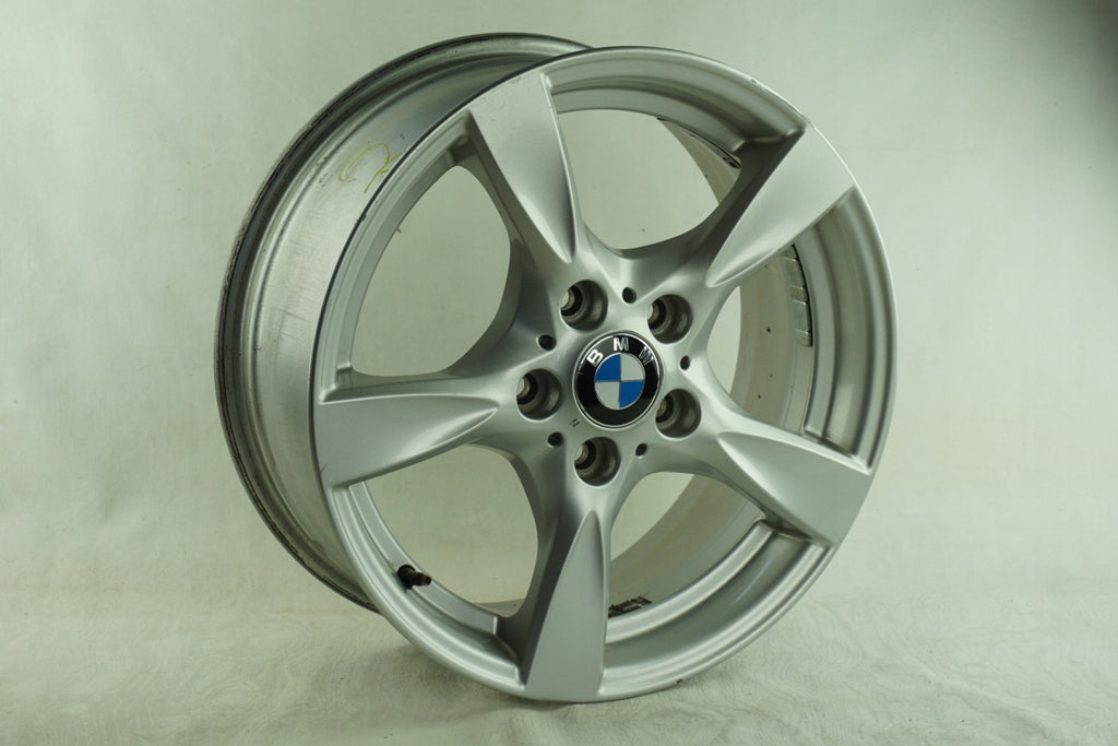 1x Alufelge 17 Zoll 6.5" 5x120 47ET Glanz Silber 6795561 BMW 1 E81 E87 Rim Wheel FEL3055585717to