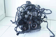 Load image into Gallery viewer, Motor Mercedes-Benz W220 137970 6.0 367PS 270kW 190TKm Benzin Engine Unkomplett