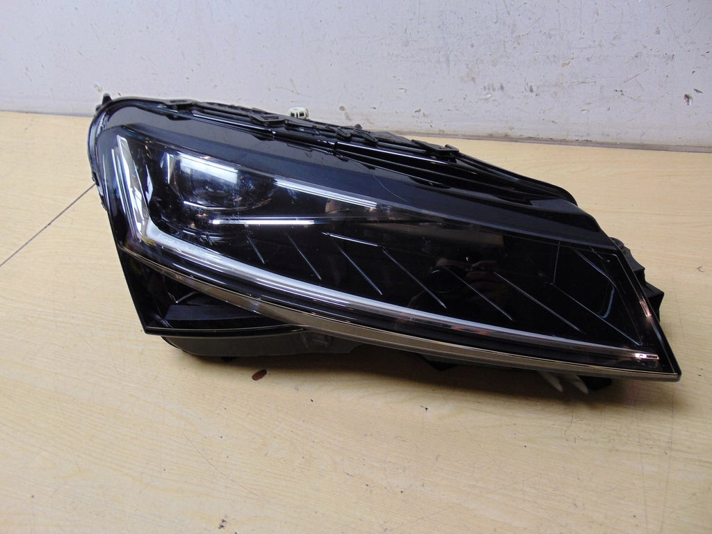 Frontscheinwerfer Skoda Superb III 3V1941016D LED Rechts Scheinwerfer Headlight