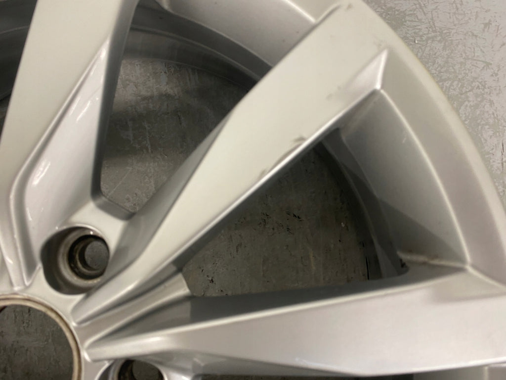 1x Alufelge 17 Zoll 6.0" 5x112 48ET Glanz Silber 5G0601025K VW Golf Vii FEL8365676869nl