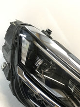 Load image into Gallery viewer, Frontscheinwerfer VW Tiguan 5NB941082A Xenon Rechts Scheinwerfer Headlight