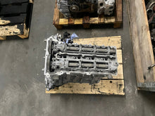 Laden Sie das Bild in den Galerie-Viewer, Motor Mercedes-Benz Glc 654920 2.0 CDI 46TKm 2019 Diesel Engine Unkomplett