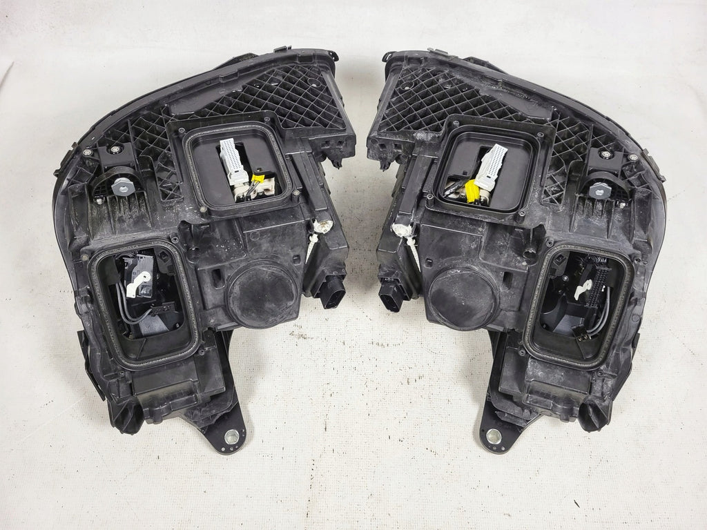 Frontscheinwerfer Mercedes-Benz W213 A2139067506 A2139067606 LED Ein Satz SCH3152174379qv