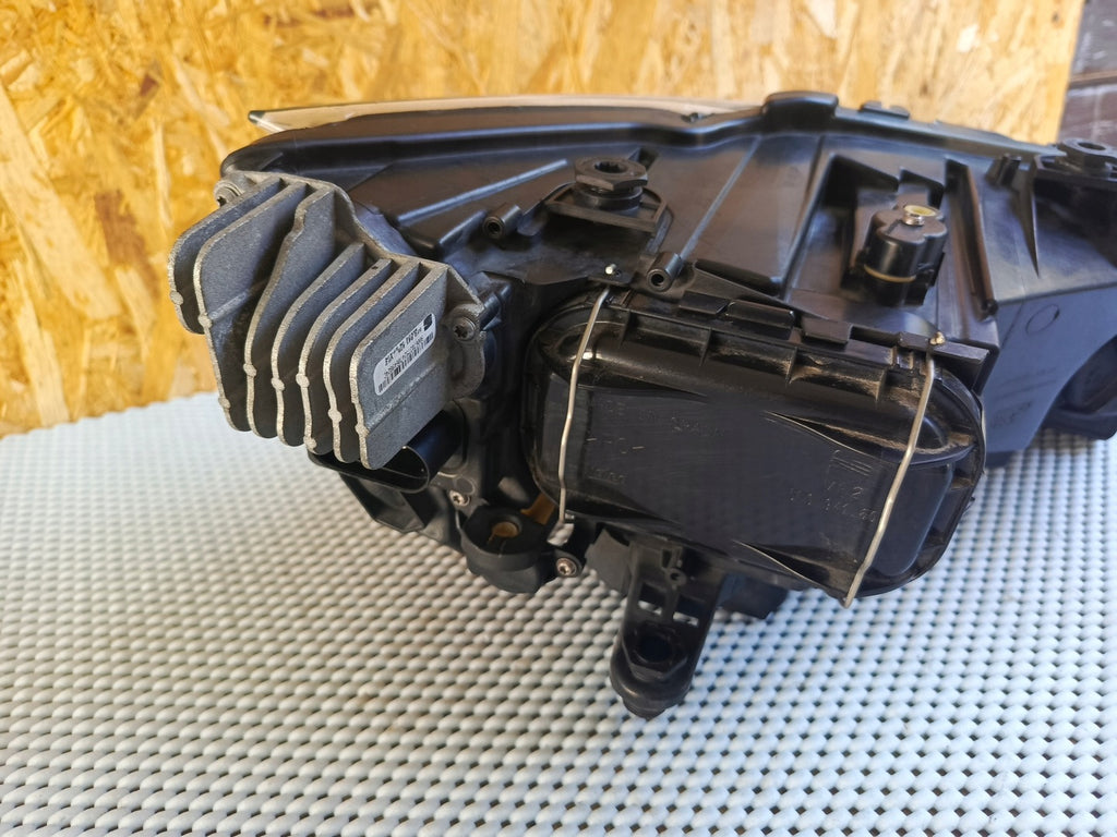 Frontscheinwerfer Seat Leon 5F1941007B Full LED Ein Stück (Rechts oder Links)