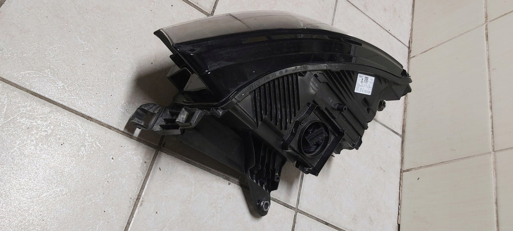 Frontscheinwerfer Skoda 5LB941016A Rechts Scheinwerfer Headlight