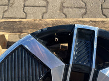 Load image into Gallery viewer, 1x Alufelge 18 Zoll 403008515R Renault E-Tech Rim Wheel FEL9249908051rp