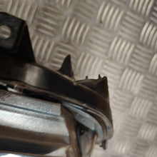 Laden Sie das Bild in den Galerie-Viewer, Frontscheinwerfer Toyota Auris 81110-02K30 Rechts Scheinwerfer Headlight SCH1261001070hg