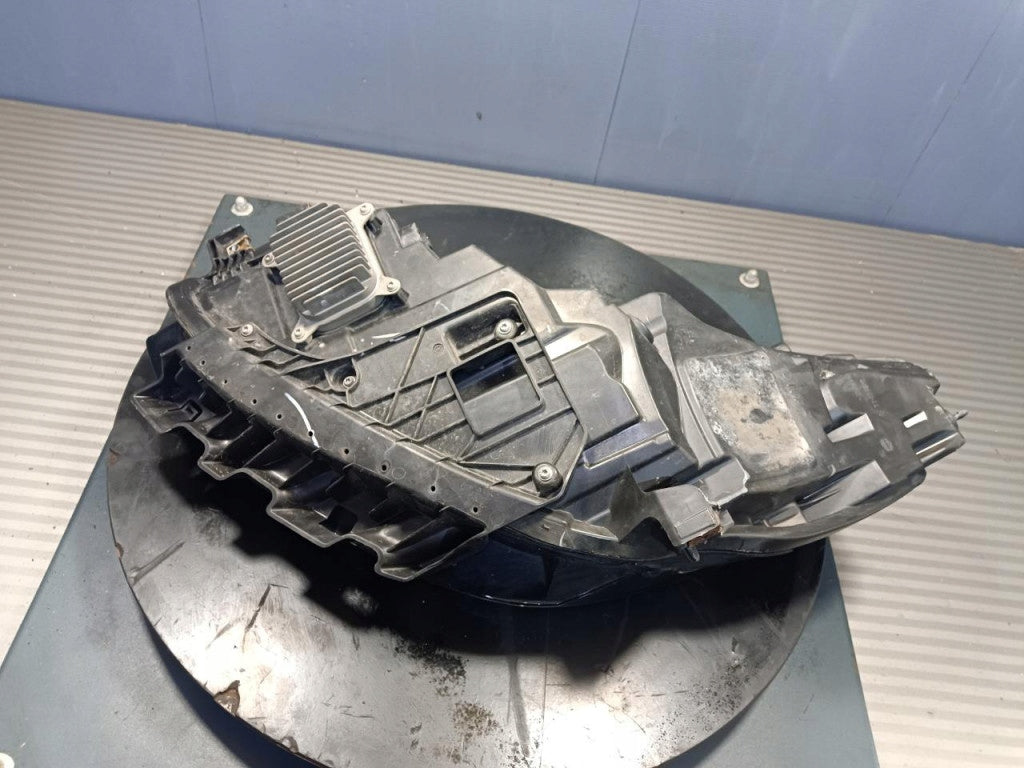 Frontscheinwerfer Tesla Model 3 1077376-00C Rechts Scheinwerfer Headlight SCH6758883664sw