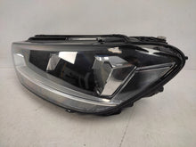 Laden Sie das Bild in den Galerie-Viewer, Frontscheinwerfer VW Touran 5TB941005A LED Links Scheinwerfer Headlight