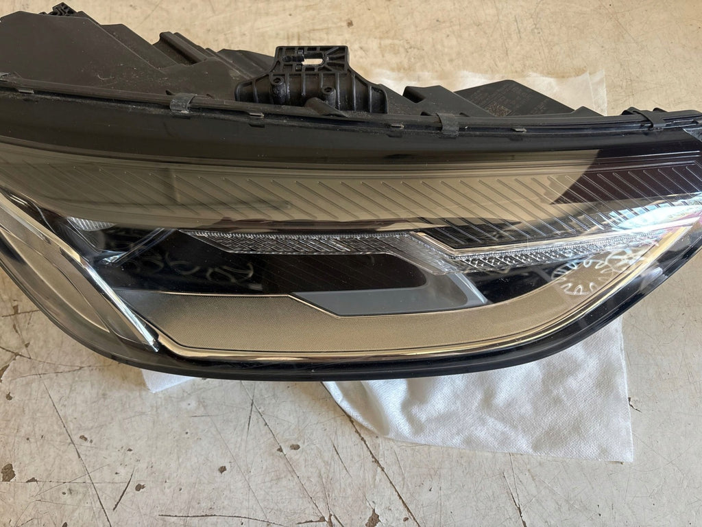Frontscheinwerfer Audi A4 8W0941012 Rechts Scheinwerfer Headlight SCH9208269691iz