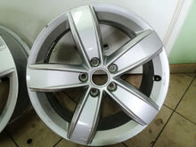 Load image into Gallery viewer, 1x Alufelge 17 Zoll 6.5&quot; 5x112 38ET 5NA071497 VW Tiguan Rim Wheel