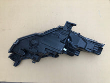 Load image into Gallery viewer, Frontscheinwerfer Toyota Yaris LED Rechts Scheinwerfer Headlight