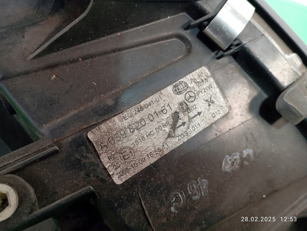 Frontscheinwerfer Mercedes-Benz Viano W639 Vito A6398200161 Rechts oder Links SCH2689079553rj